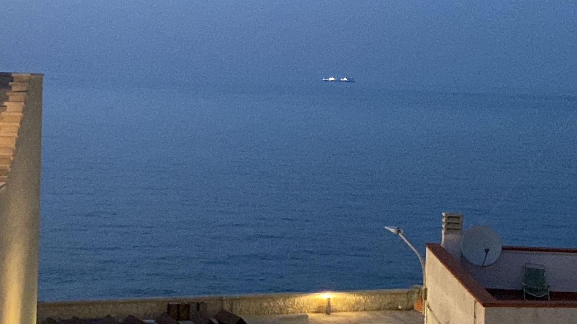 Вілла Tra Cielo E Mare Поліньяно-а-Маре Екстер'єр фото